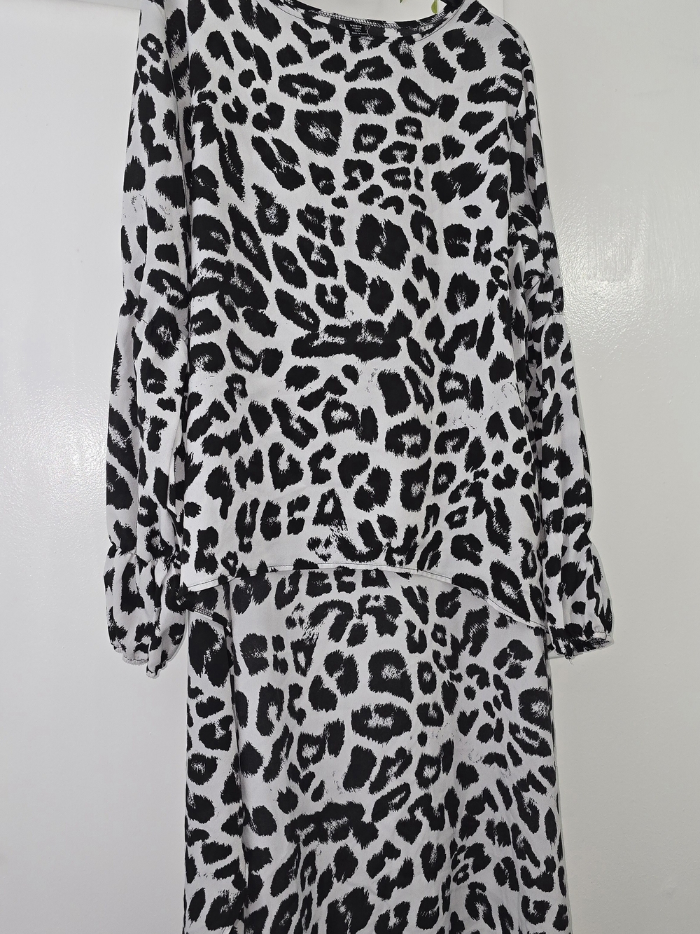 SHEIN Curve High Lo Shirt Leopard Animal Print Smocked Balloon Sleeve 2XL
